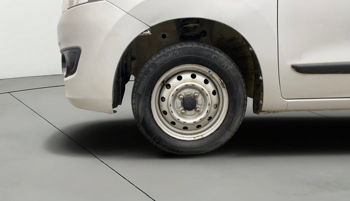 2014 Maruti Wagon R 1.0 LXI, Petrol, Manual, 72,635 km, Left Front Wheel