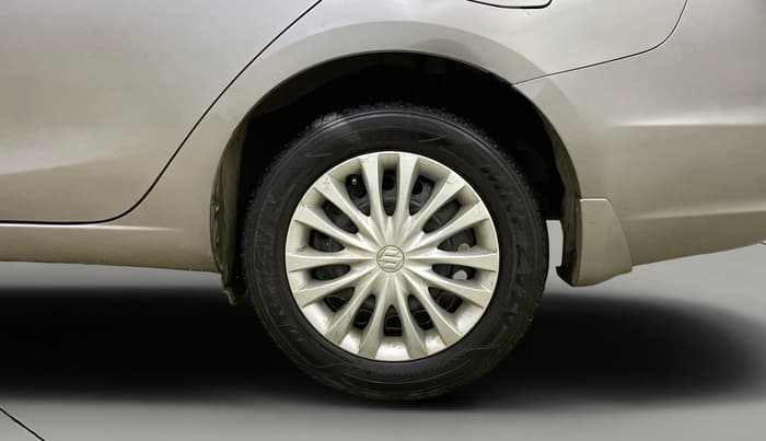 2016 Maruti Ciaz VXI, Petrol, Manual, 42,786 km, Left Rear Wheel