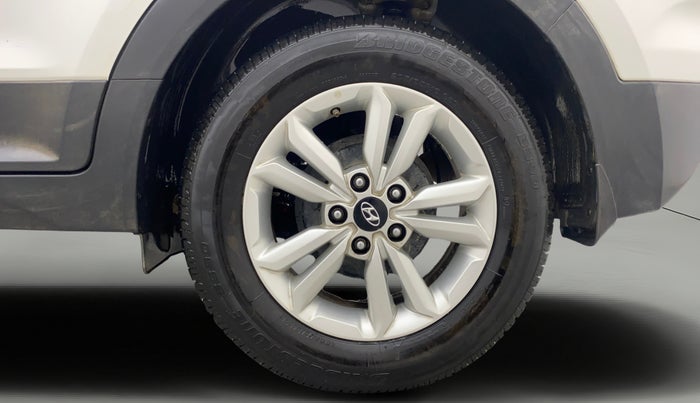 2017 Hyundai Creta SX PLUS 1.6 PETROL, Petrol, Manual, 28,318 km, Left Rear Wheel
