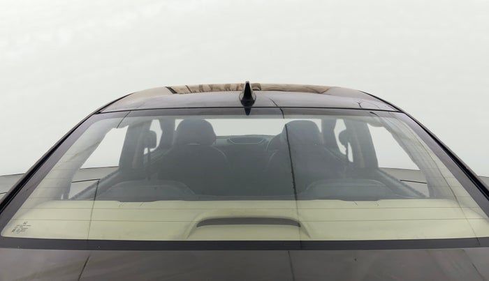 2018 Honda Amaze 1.2L I-VTEC V CVT, Petrol, Automatic, 1,30,378 km, Rear Windshield