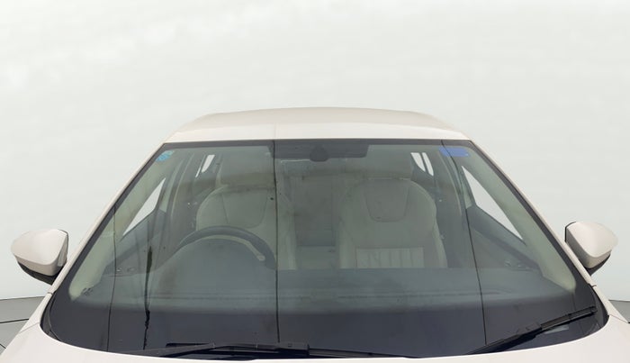 2019 Skoda Octavia STYLE 1.8 TSI AT, Petrol, Automatic, 1,12,805 km, Front Windshield