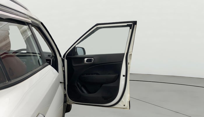 2019 Hyundai VENUE SX PLUS 1.0 TURBO DCT, Petrol, Automatic, 24,143 km, RHS Front Door