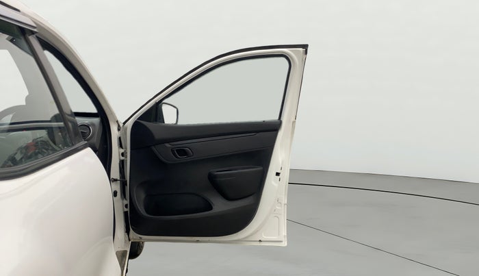 2017 Renault Kwid RXT 1.0, Petrol, Manual, 92,865 km, RHS Front Door