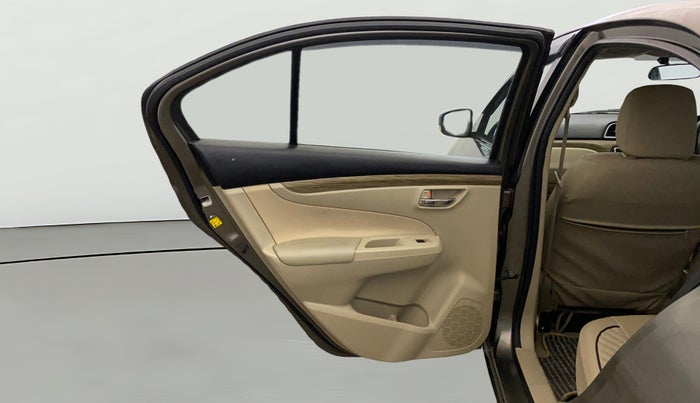 2018 Maruti Ciaz SIGMA 1.5 SHVS MT  PETROL, Petrol, Manual, 31,758 km, LHS Rear Door