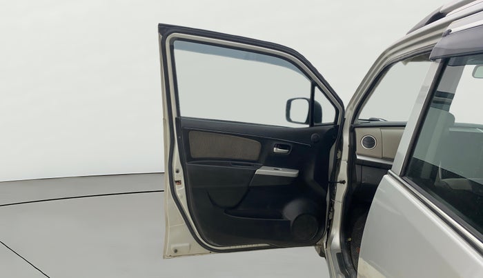 2016 Maruti Wagon R 1.0 LXI CNG, CNG, Manual, 66,397 km, LHS Front Door