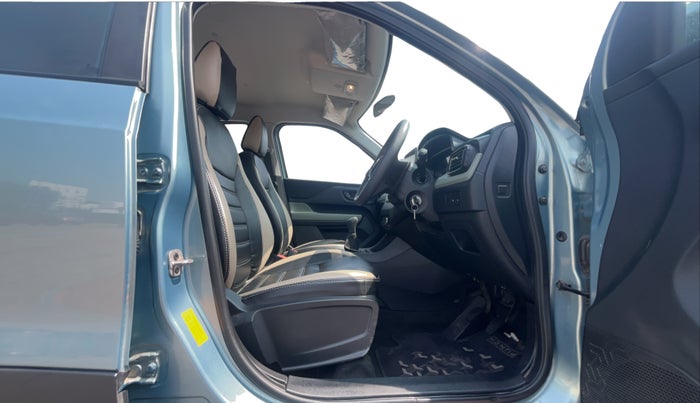 2023 Tata PUNCH ADVENTURE RHYTHM PACK MT, Petrol, Manual, 8,280 km, Right Side Front Door Cabin