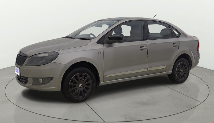 2015 Skoda Rapid ELEGANCE 1.6 MPI MT, Petrol, Manual, 98,452 km, Left Front Diagonal