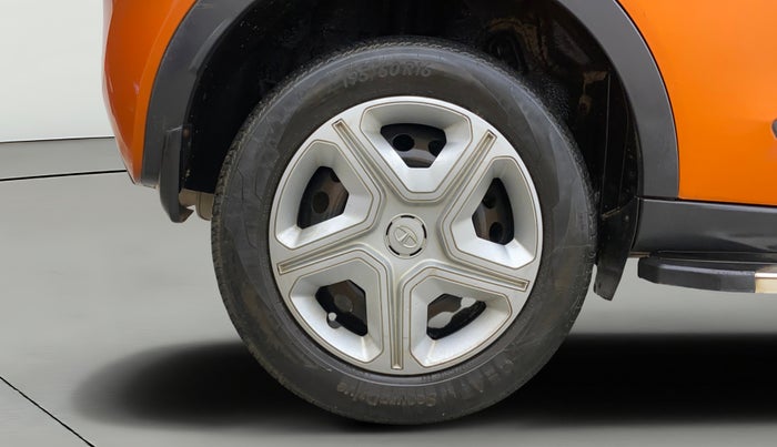 2018 Tata NEXON XZ PETROL, Petrol, Manual, 92,407 km, Right Rear Wheel