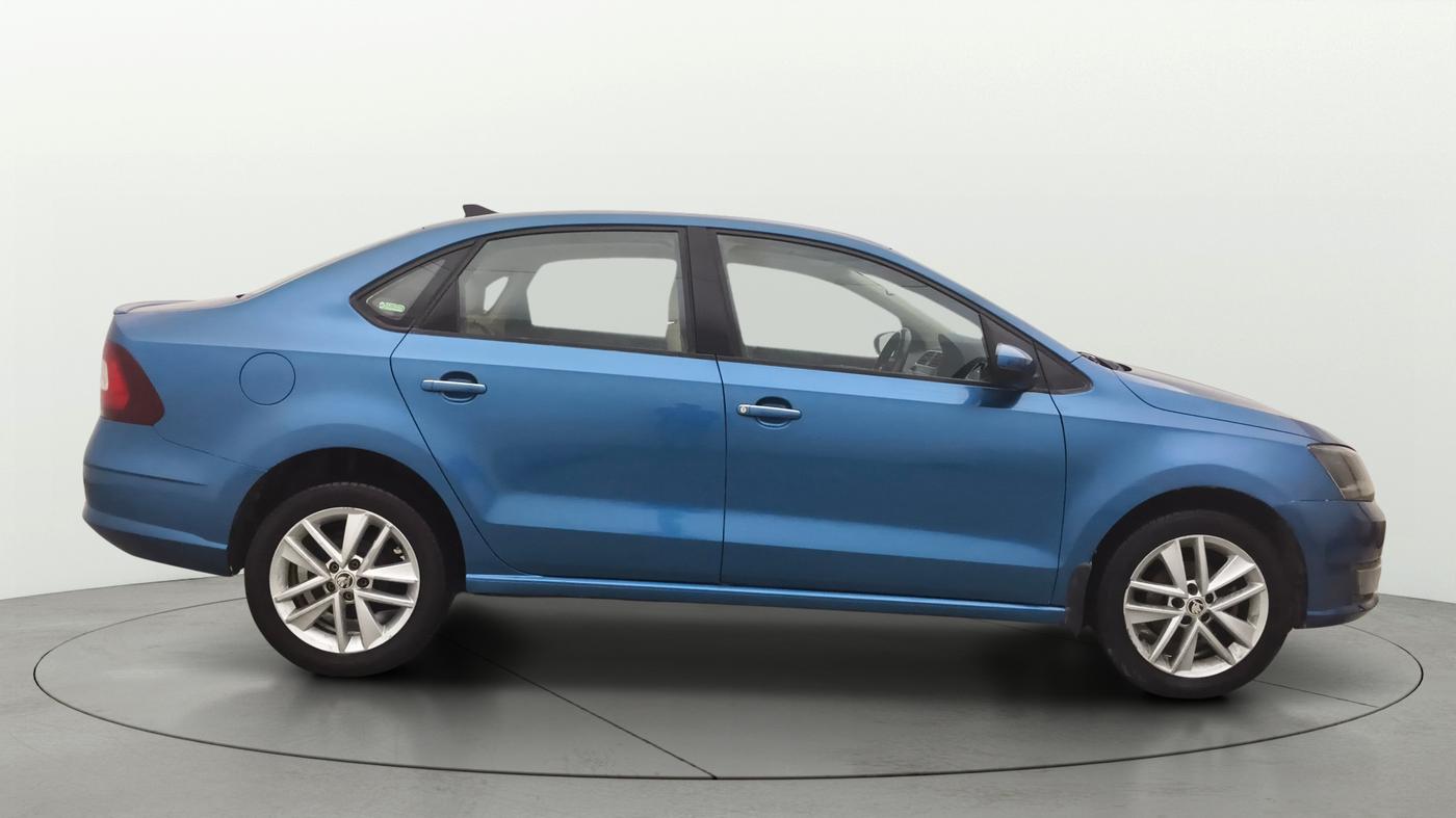 2017 Skoda Rapid STYLE 1.6 MPI, Petrol, Manual, 78,873 km, Right Side View