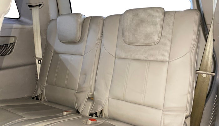 2017 Mahindra XUV500 W9 AT, Diesel, Automatic, 86,529 km, Third Seat Row ( optional )