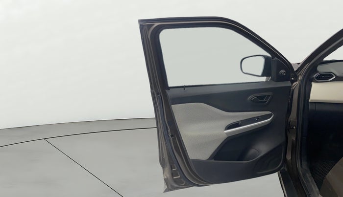 2024 Nissan MAGNITE  XE AMT EZ Shift, Petrol, Automatic, 15,857 km, LHS Front Door