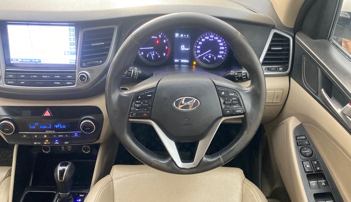 2018 Hyundai Tucson GLS 2WD AT PETROL, Petrol, Automatic, 92,925 km, Steering Wheel Close Up