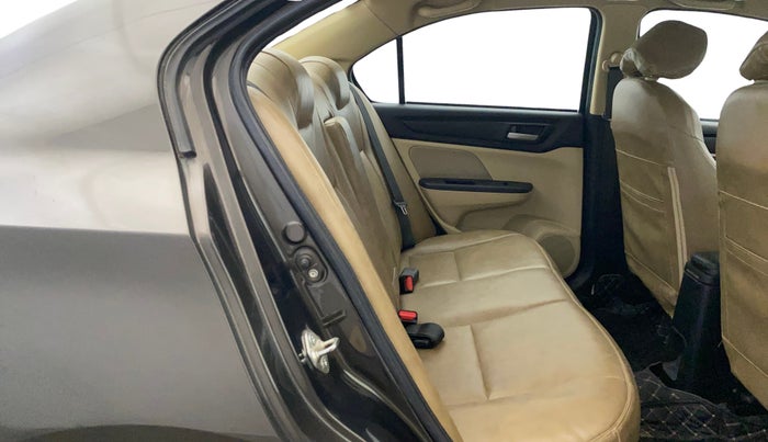 2021 Honda Amaze 1.2L I-VTEC S, Petrol, Manual, 59,633 km, Right Side Rear Door Cabin