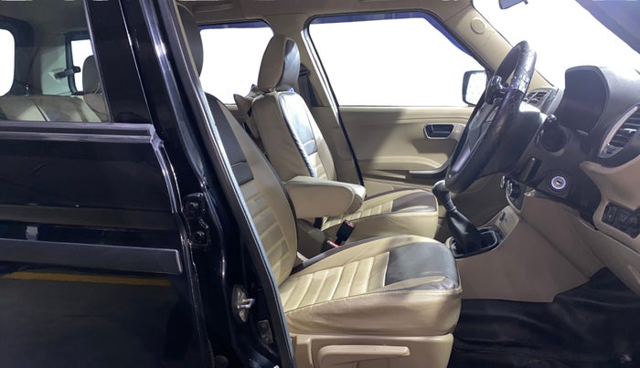 2022 Mahindra BOLERO NEO N10 R, Diesel, Manual, 60,038 km, Right Side Front Door Cabin