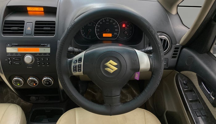 2013 Maruti SX4 ZXI, Petrol, Manual, 1,00,645 km, Steering Wheel Close Up