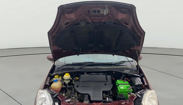 2013 Fiat Linea EMOTION 1.3, Diesel, Manual, 1,23,382 km, Open Bonet