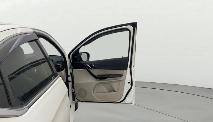 2022 Tata TIGOR XZ PLUS CNG, CNG, Manual, 50,774 km, RHS Front Door