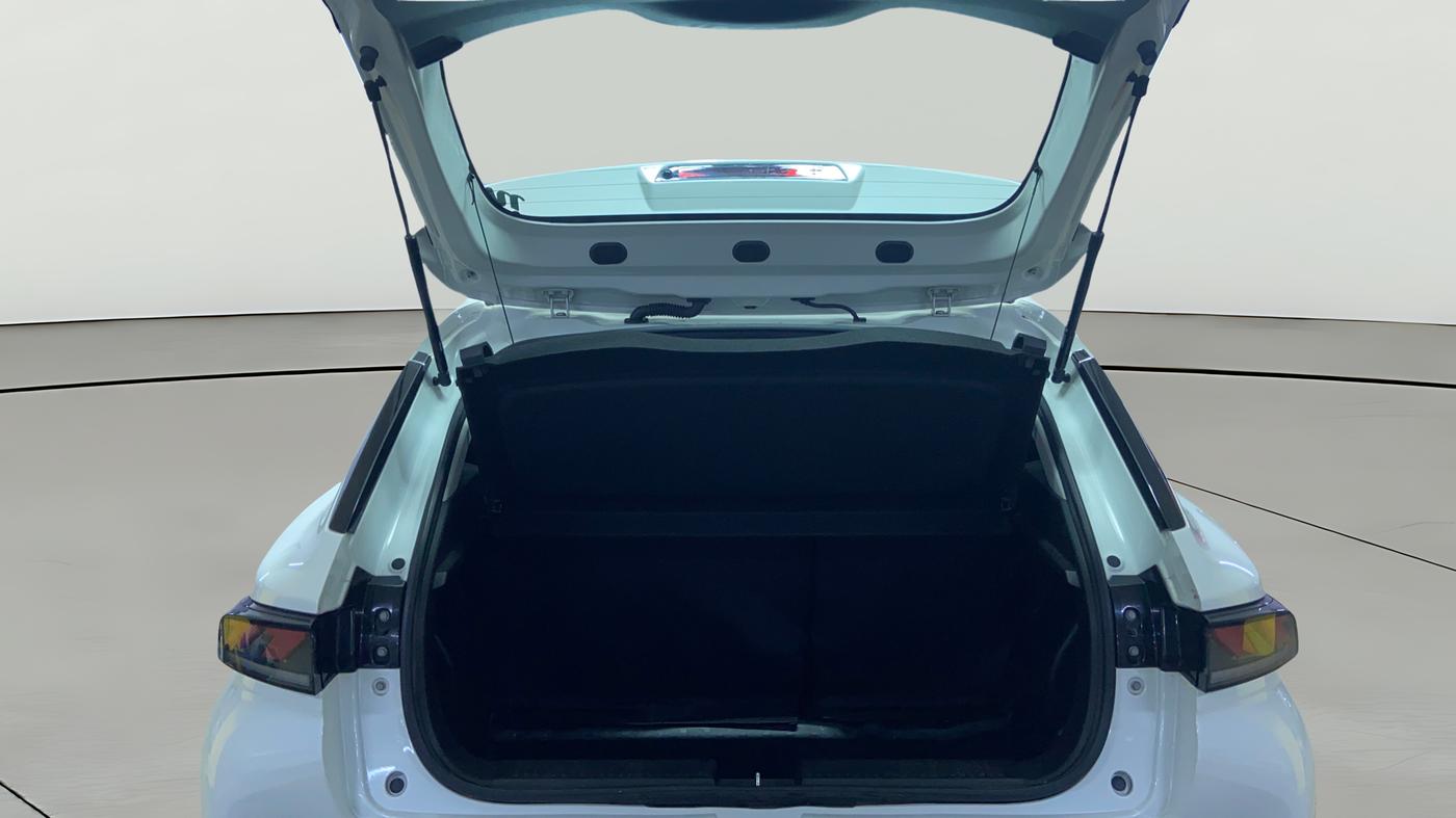 2025 Maruti FRONX ALPHA 1.0 TURBO MT, Petrol, Manual, 6,846 km, Boot Open Zoomed View
