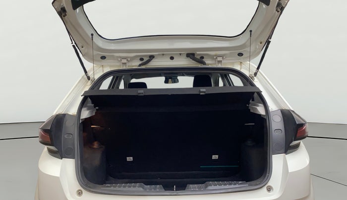 2020 Tata ALTROZ XZ PETROL, Petrol, Manual, 33,860 km, Boot Open Zoomed View
