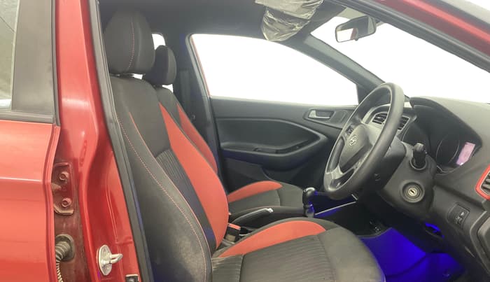 2018 Hyundai Elite i20 ASTA 1.2 DUAL TONE, Petrol, Manual, 30,706 km, Right Side Front Door Cabin