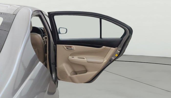 2017 Maruti Ciaz ALPHA 1.4 PETROL, Petrol, Manual, 83,518 km, RHS Rear Door