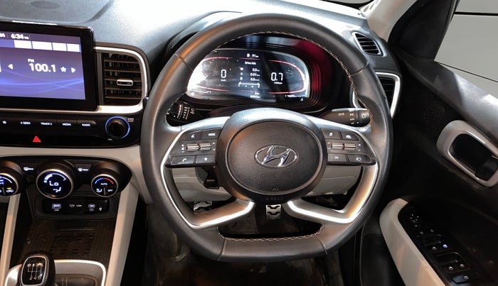 2022 Hyundai VENUE SX 1.5 CRDI DUAL TONE, Diesel, Manual, 84,540 km, Steering Wheel Close Up