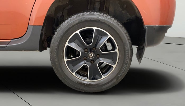 2019 Renault Duster 85 PS RXS MT DIESEL, Diesel, Manual, 86,582 km, Left Rear Wheel