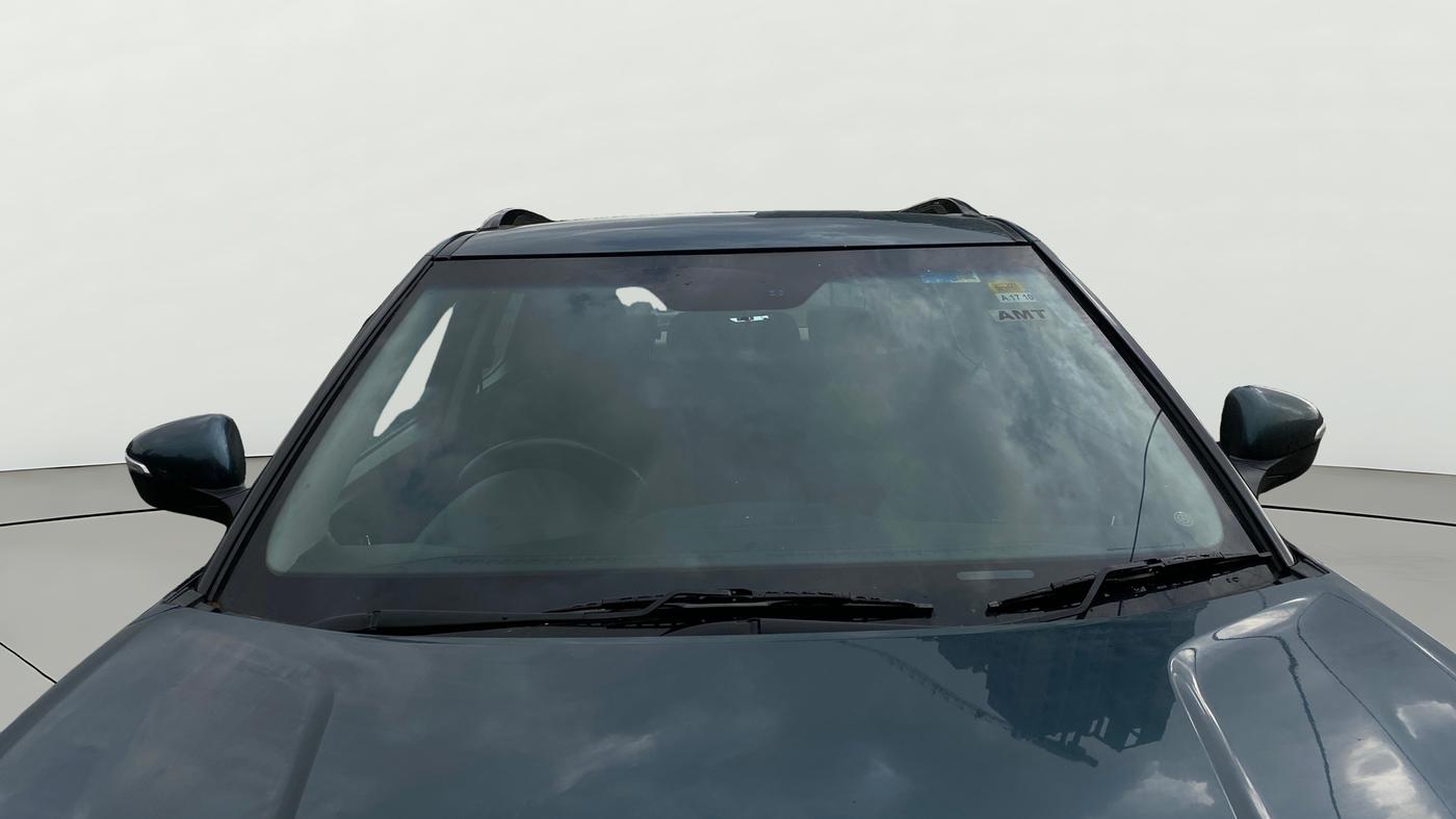 2019 Mahindra XUV300 W8 1.5 DIESEL AMT, Diesel, Automatic, 47,935 km, Front Windshield