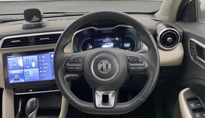 2022 MG ASTOR SHARP 1.5 CVT, Petrol, Automatic, 80,682 km, Steering Wheel Close Up