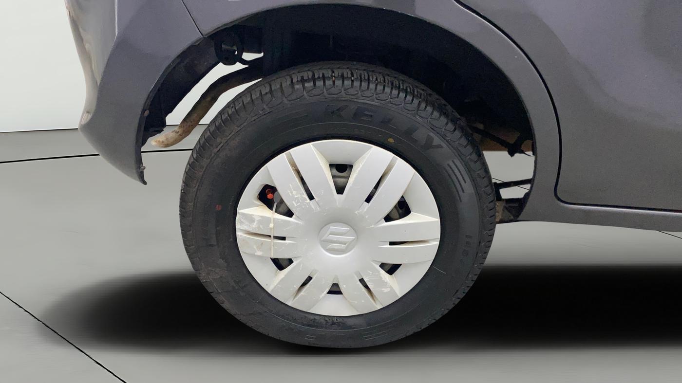 2016 Maruti Alto 800 LXI, Petrol, Manual, 35,640 km, Right Rear Wheel