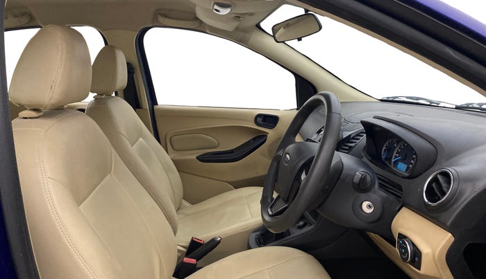 2015 Ford Figo Aspire TREND 1.5 DIESEL, Diesel, Manual, 60,028 km, Right Side Front Door Cabin