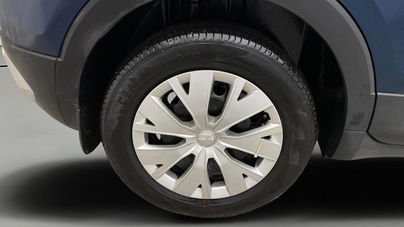 2024 Volkswagen TAIGUN COMFORTLINE 1.0 TSI MT, Petrol, Manual, 26,845 km, Right Rear Wheel