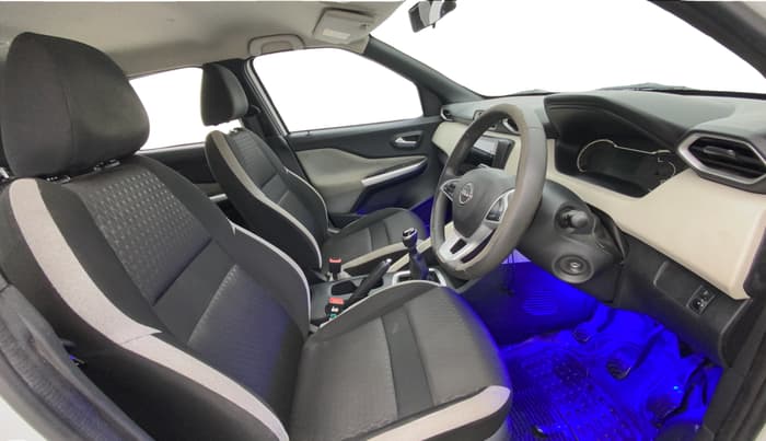 2021 Nissan MAGNITE XL, Petrol, Manual, 27,271 km, Right Side Front Door Cabin
