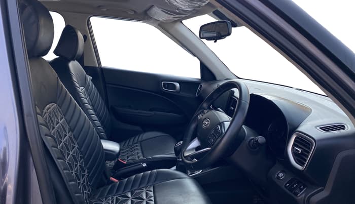 2020 Hyundai VENUE SX 1.0 (O) TURBO, Petrol, Manual, 1,16,800 km, Right Side Front Door Cabin