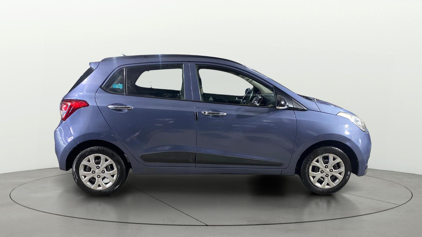 2015 Hyundai Grand i10 SPORTZ 1.2 KAPPA VTVT, Petrol, Manual, 84,265 km, Right Side View