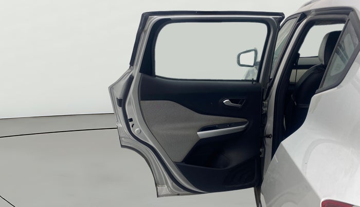 2022 Nissan MAGNITE XV MT, Petrol, Manual, 10,122 km, LHS Rear Door