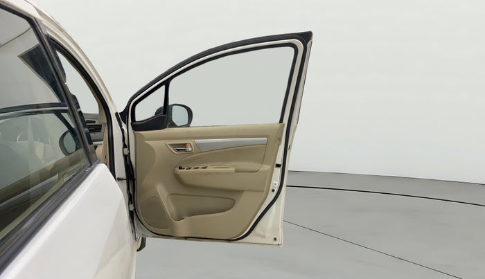 2016 Maruti Ertiga VXI AT, Petrol, Automatic, 95,559 km, RHS Front Door