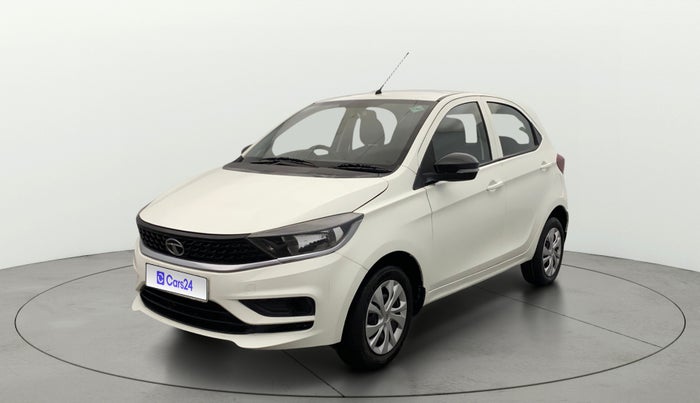 2022 Tata Tiago XT CNG, CNG, Manual, 50,251 km, Left Front Diagonal