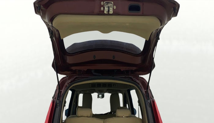 2022 Maruti Ertiga ZXI+ SHVS, Petrol, Manual, 83,109 km, Boot Door Open