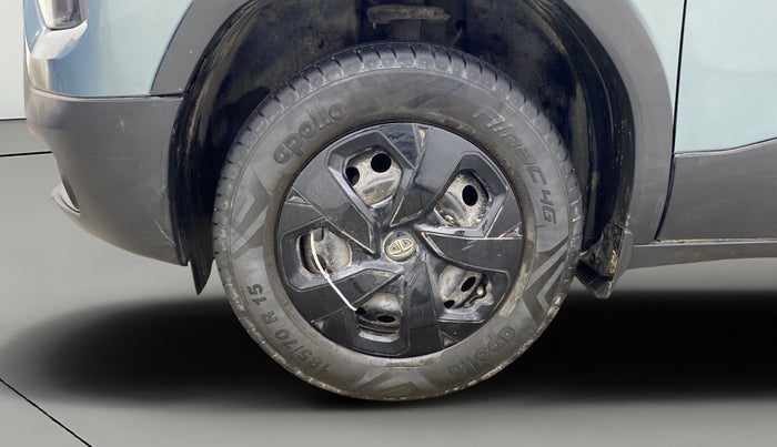 2022 Tata PUNCH ADVENTURE MT, Petrol, Manual, 22,486 km, Left Front Wheel