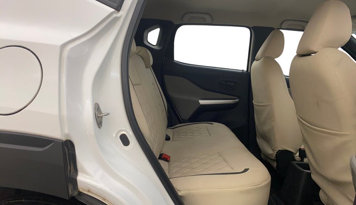 2022 Nissan MAGNITE XE, Petrol, Manual, 10,558 km, Right Side Rear Door Cabin