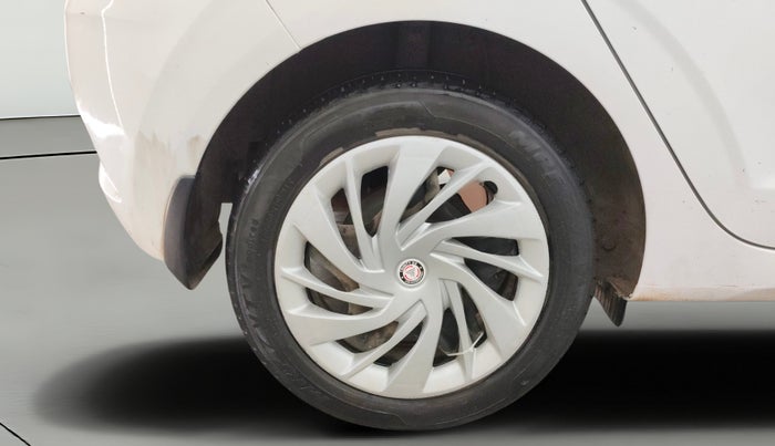 2024 Hyundai GRAND I10 NIOS SPORTZ AMT 1.2 KAPPA VTVT, Petrol, Automatic, 23,996 km, Right Rear Wheel