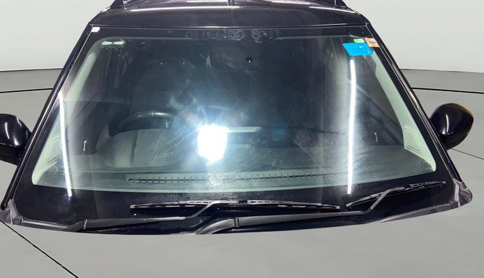 2022 Tata PUNCH CREATIVE  MT, Petrol, Manual, 86,375 km, Front Windshield