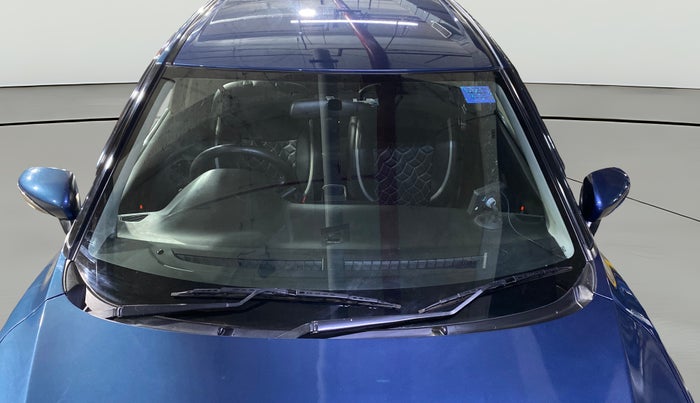 2018 Maruti Baleno DELTA PETROL 1.2, Petrol, Manual, 51,002 km, Front Windshield