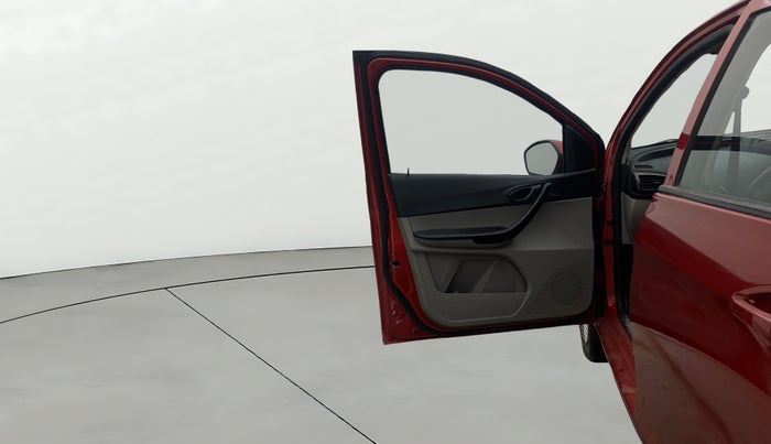 2017 Tata Tiago XT PETROL, Petrol, Manual, 80,203 km, LHS Front Door