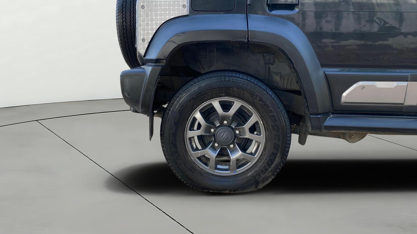 2023 Maruti JIMNY ALPHA ALL GRIP PRO MT, Petrol, Manual, 35,450 km, Right Rear Wheel