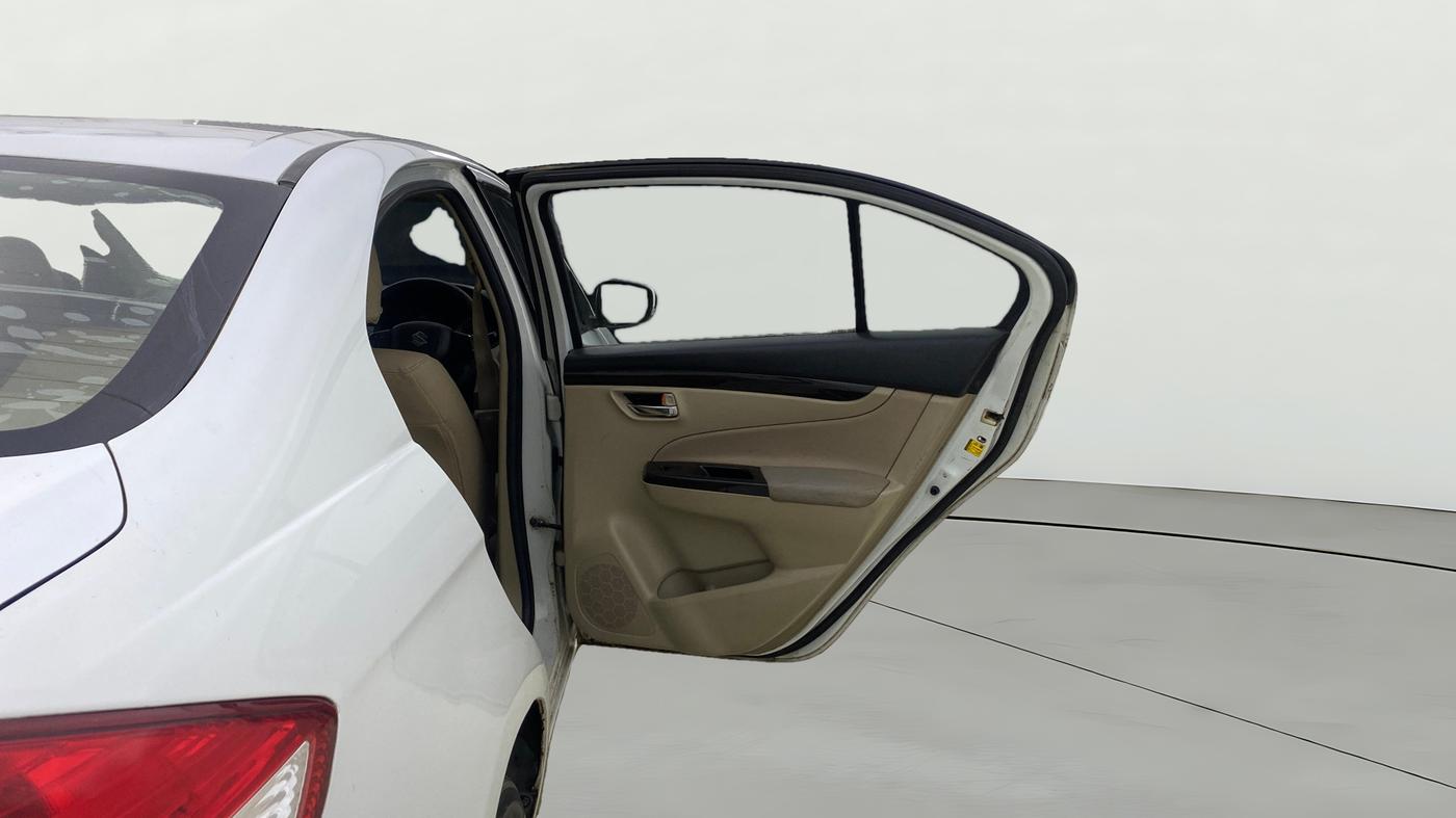 2016 Maruti Ciaz VXI+, Petrol, Manual, 75,442 km, RHS Rear Door