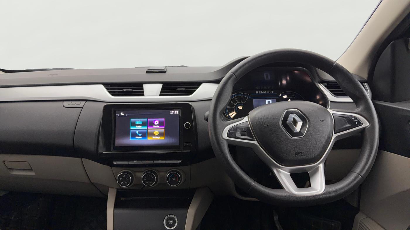 2022 Renault TRIBER RXZ, Petrol, Manual, 19,181 km, Steering Wheel Close Up