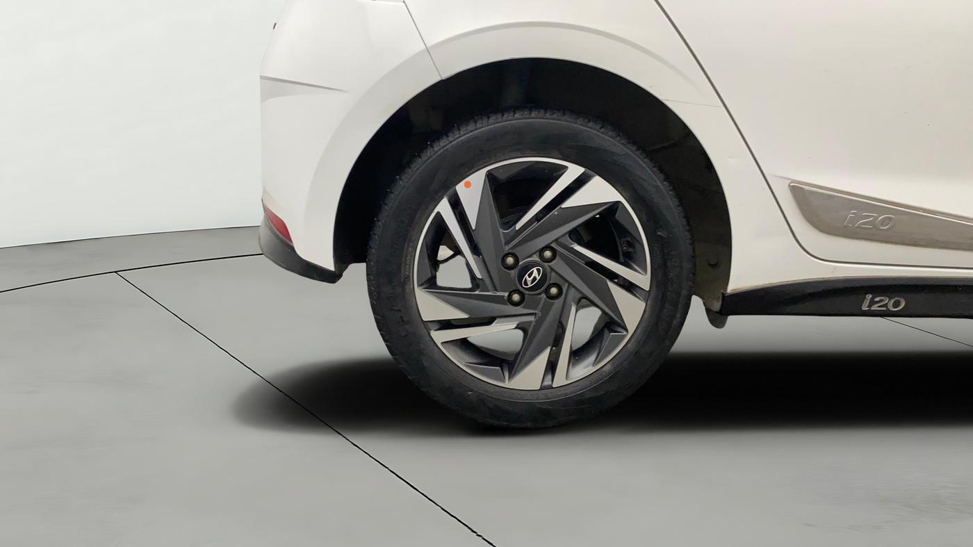2021 Hyundai NEW I20 ASTA (O) 1.0 TURBO GDI DCT, Petrol, Automatic, 42,408 km, Right Rear Wheel