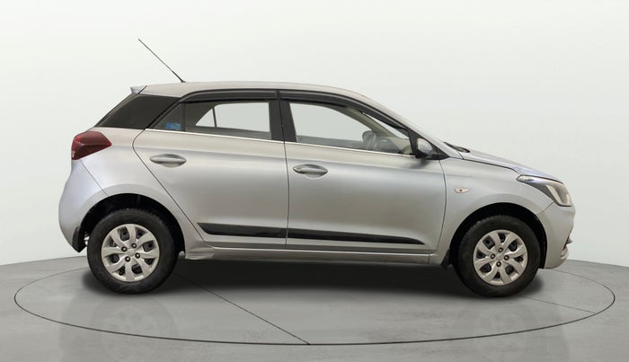 2020 Hyundai Elite i20 MAGNA PLUS 1.2, Petrol, Manual, 27,703 km, Right Side View